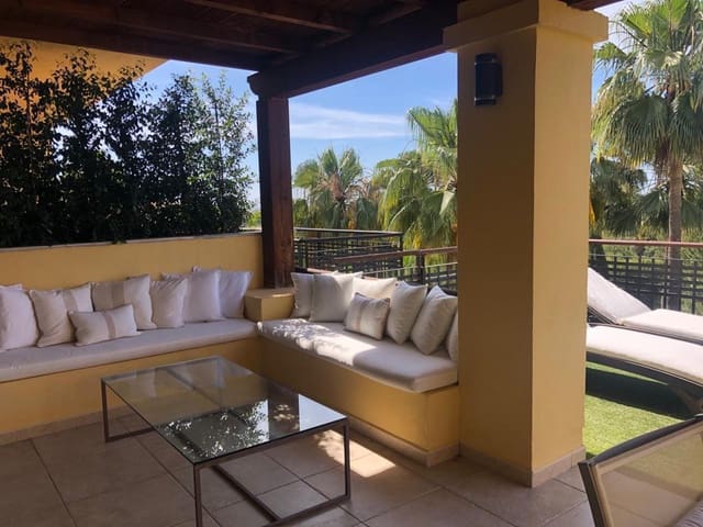3 soveværelse Lejlighed til salg i Sierra Blanca, Marbella med swimmingpool - € 1.300.000 (Ref: 9159254)