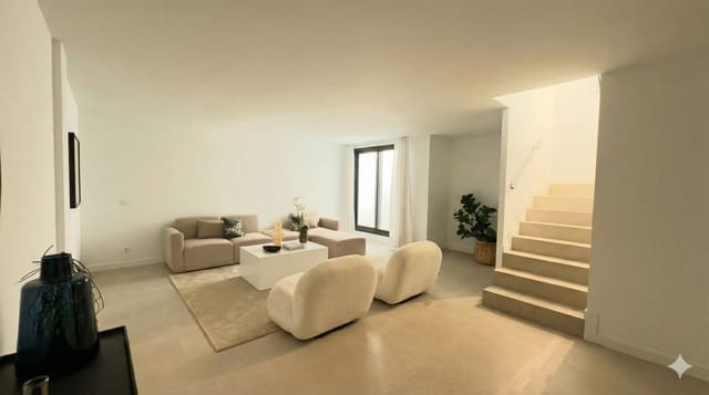 Casa de 3 habitaciones en Atalaya-Isdabe, Estepona en venta con piscina - 950.000 € (Ref: 9473825)