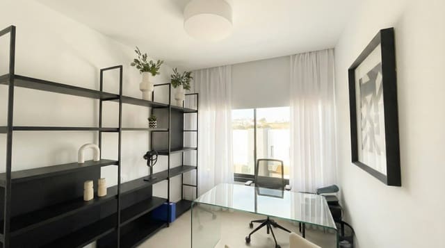 3 soveværelse Byhus til salg i El Paraiso, Estepona med swimmingpool - € 950.000 (Ref: 9473825)