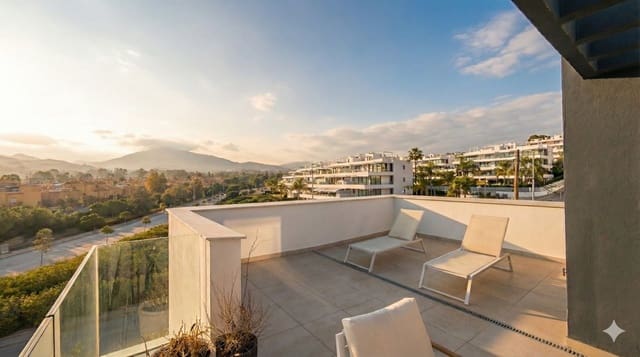 3 soveværelse Byhus til salg i El Paraiso, Estepona med garage - € 950.000 (Ref: 9473825)