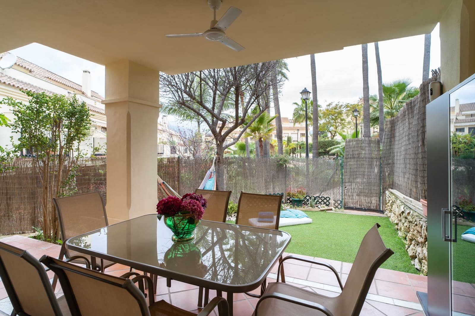 4 quarto Casa em Banda para venda em Nueva Andalucia com piscina - 1 200 000 € (Ref: 9604571)