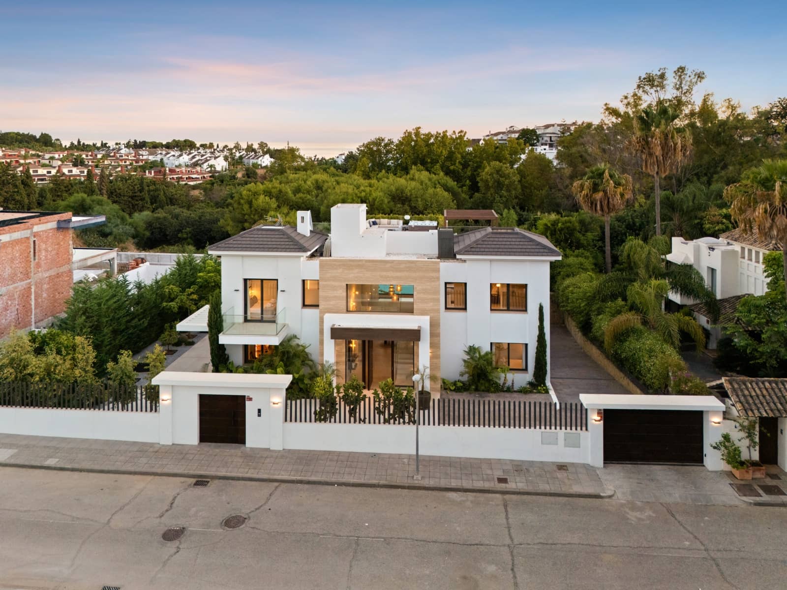 6 slaapkamer Villa te koop in Golden Mile met zwembad - € 5.495.000 (Ref: 9643735)