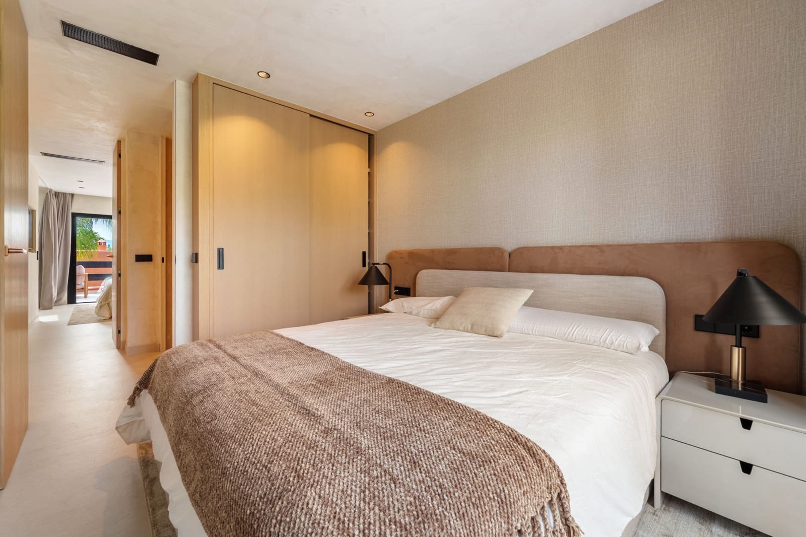 4 soverom Hus til salgs i Golden Mile med svømmebasseng - € 2 150 000 (Ref: 9658317)