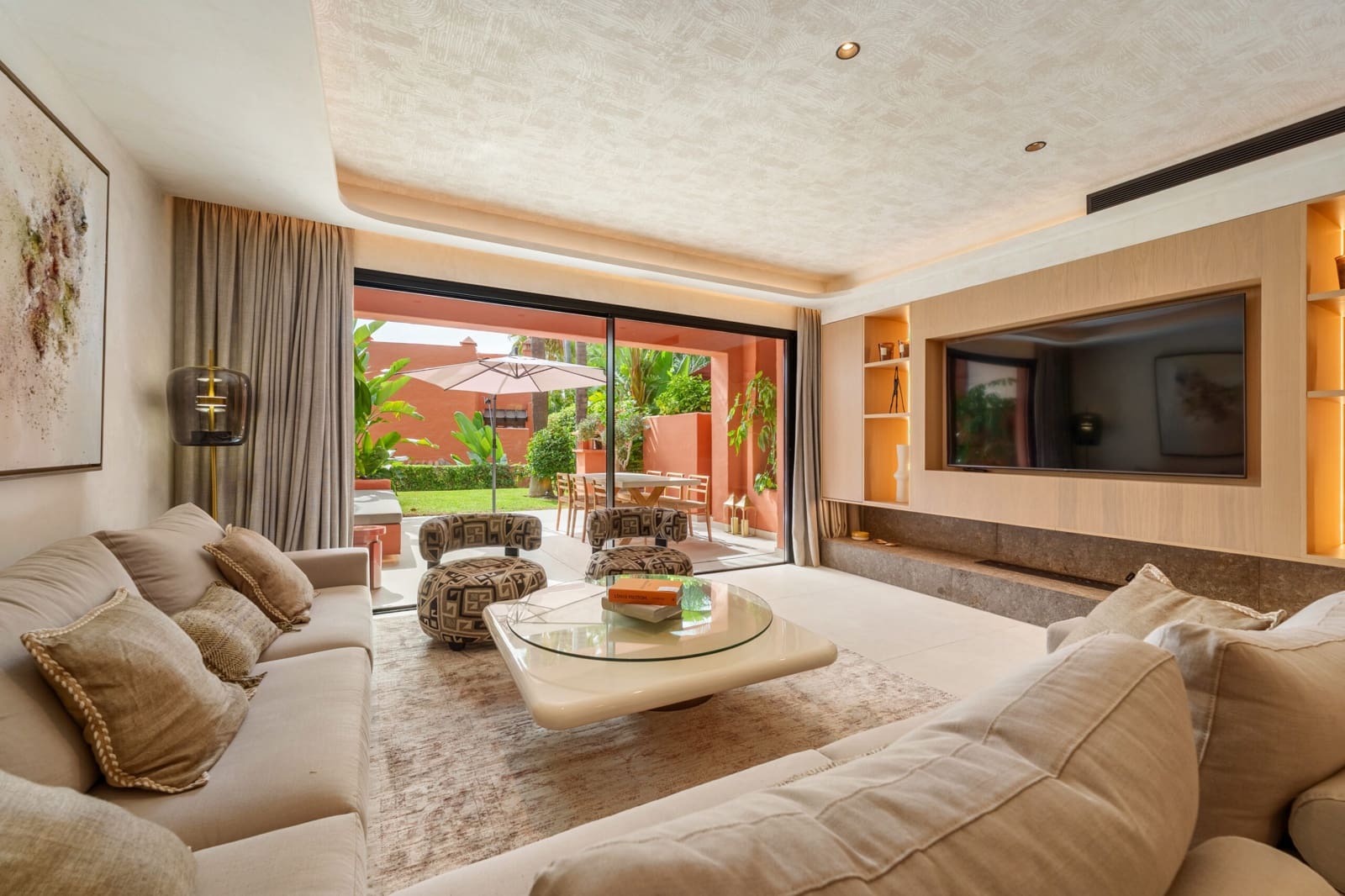 4 bedroom Townhouse for sale in Golden Mile with pool - € 2,150,000 (Ref: 9658317)
