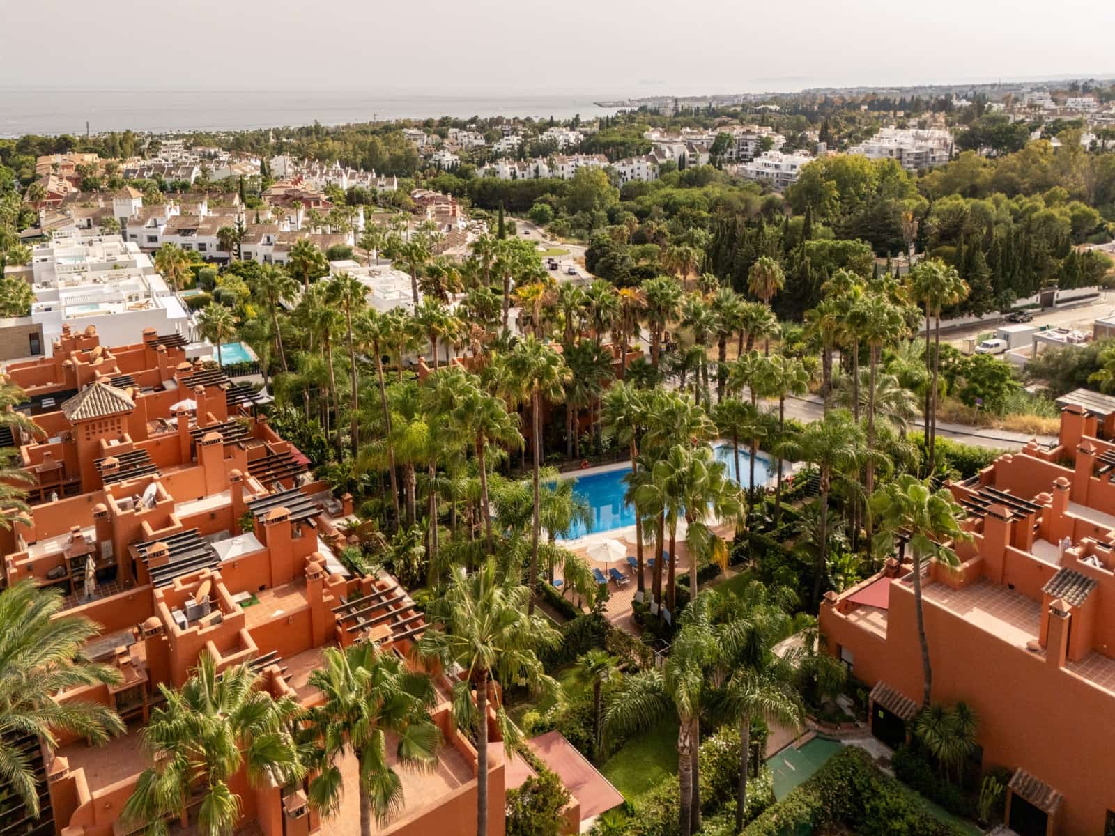 4 bedroom Townhouse for sale in Golden Mile with pool - € 2,150,000 (Ref: 9658317)