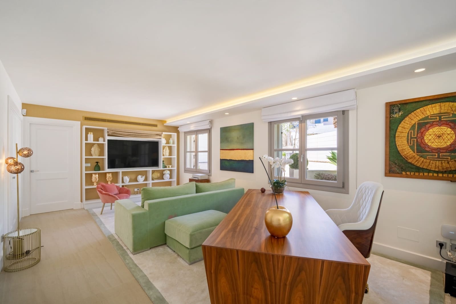 6 Zimmer Villa zu verkaufen in Nueva Andalucia mit Pool - 10.395.000 € (Ref: 9658318)