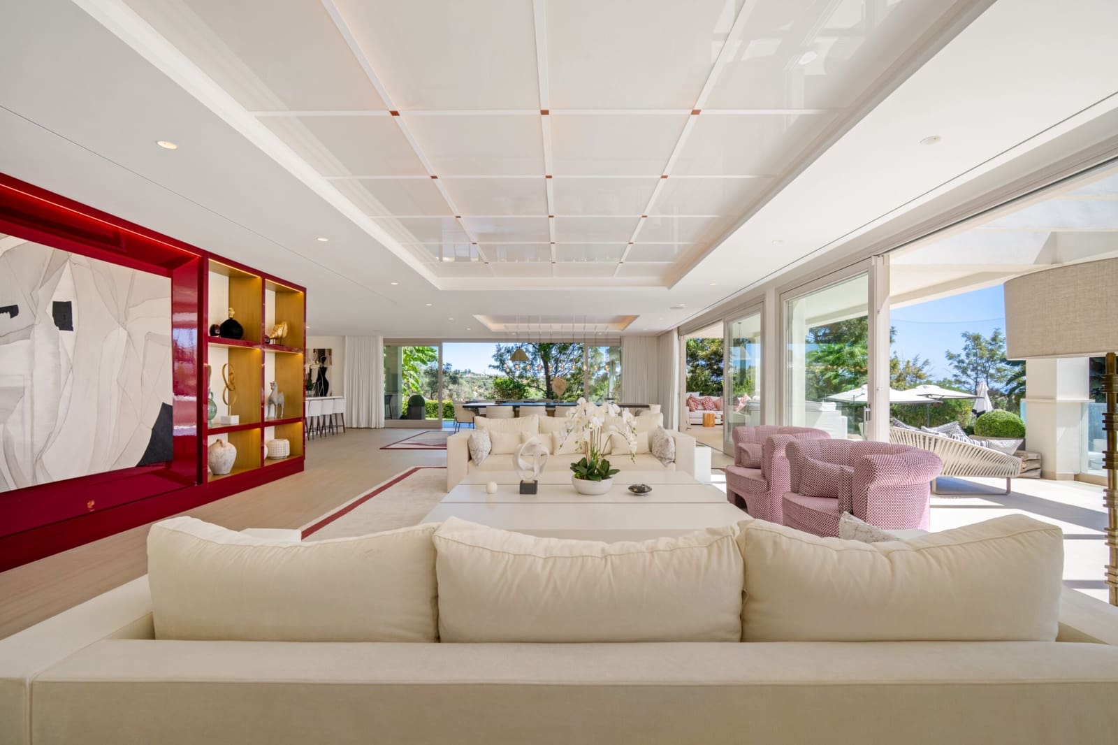 6 Zimmer Villa zu verkaufen in Nueva Andalucia mit Pool - 10.395.000 € (Ref: 9658318)