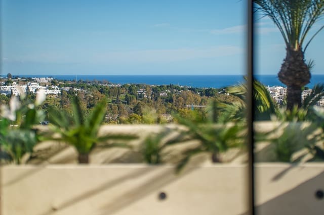 3 soveværelse Lejlighed til salg i Los Naranjos, Marbella med swimmingpool - € 2.750.000 (Ref: 9700428)