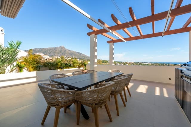 3 soveværelse Lejlighed til salg i Los Naranjos, Marbella med swimmingpool - € 2.750.000 (Ref: 9700428)