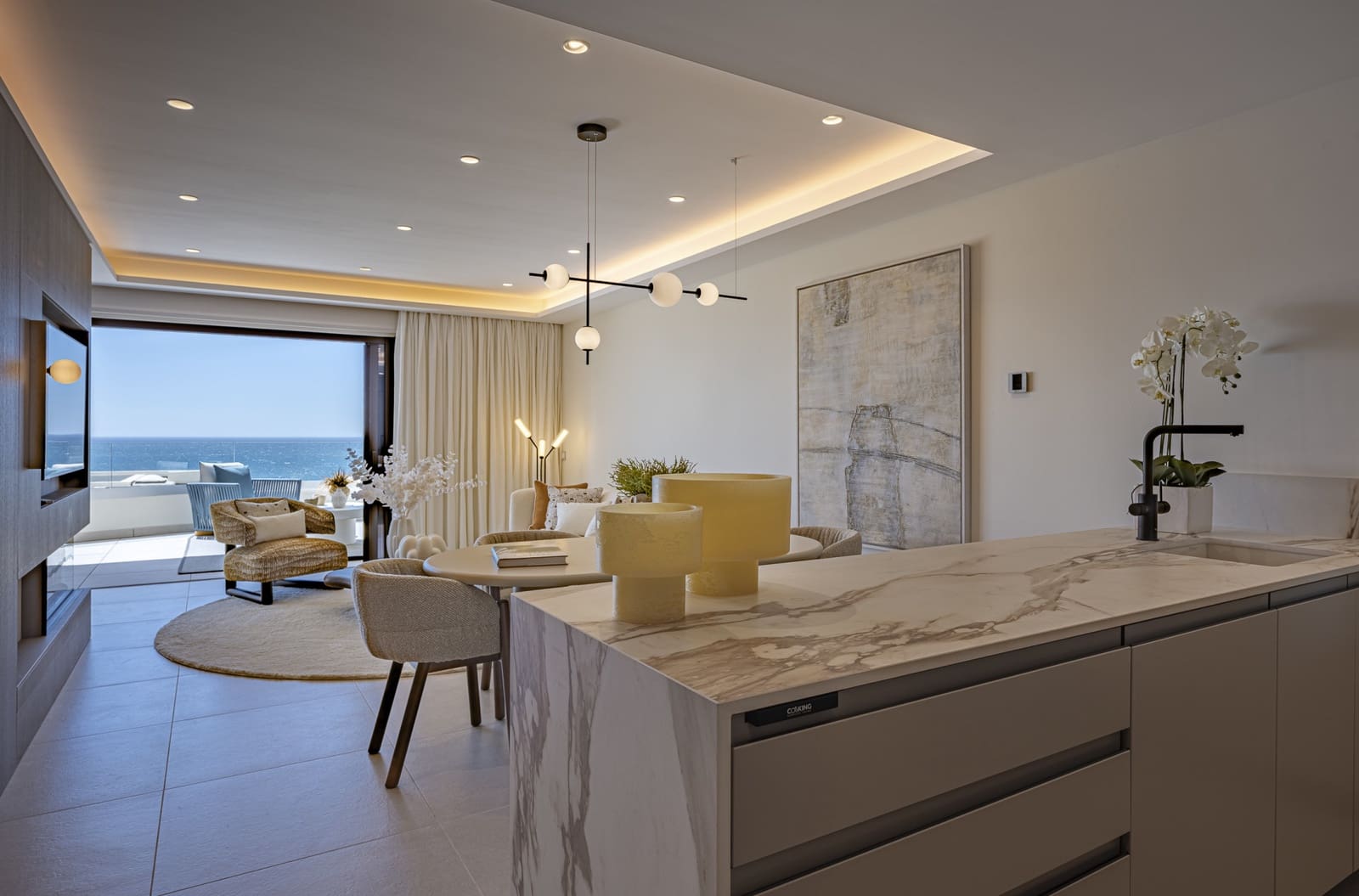 2 sypialnia Apartament na sprzedaż w Estepona z basenem garażem - 1 595 000 € (Ref: 10016535)