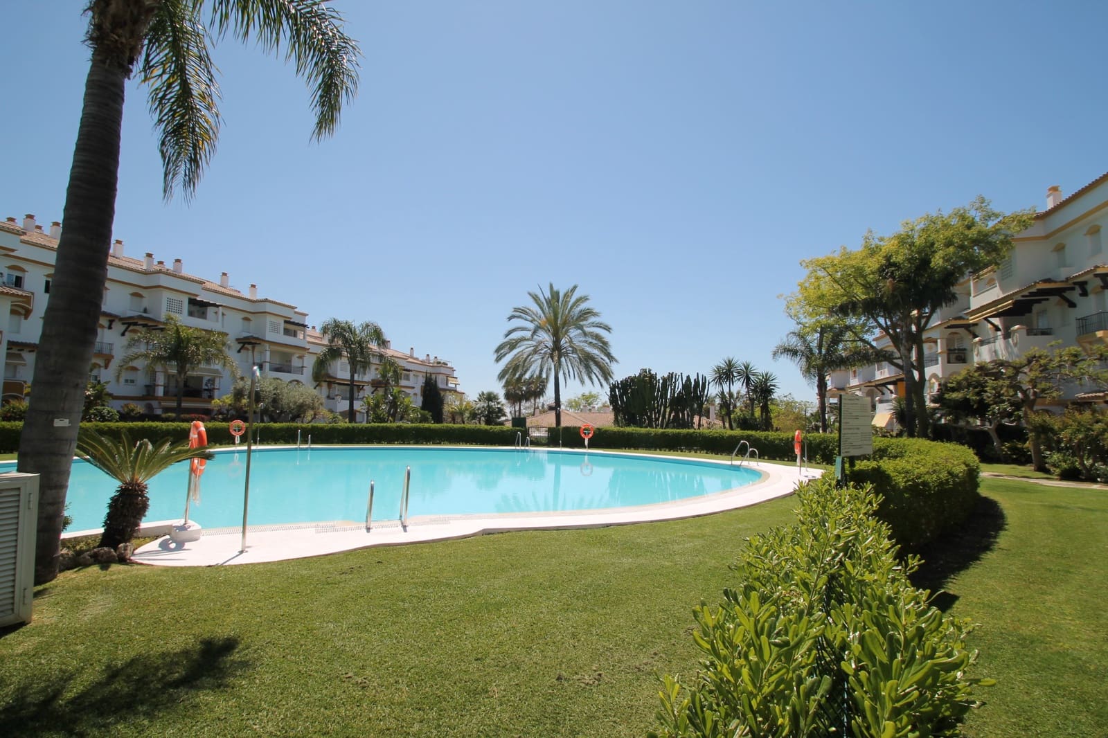 2 quarto Apartamento para venda em Marbella com piscina garagem - 690 000 € (Ref: 10033249)