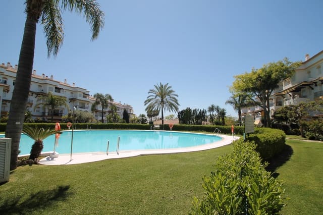 2 quarto Apartamento para venda em Marbella com piscina garagem - 690 000 € (Ref: 10033249)