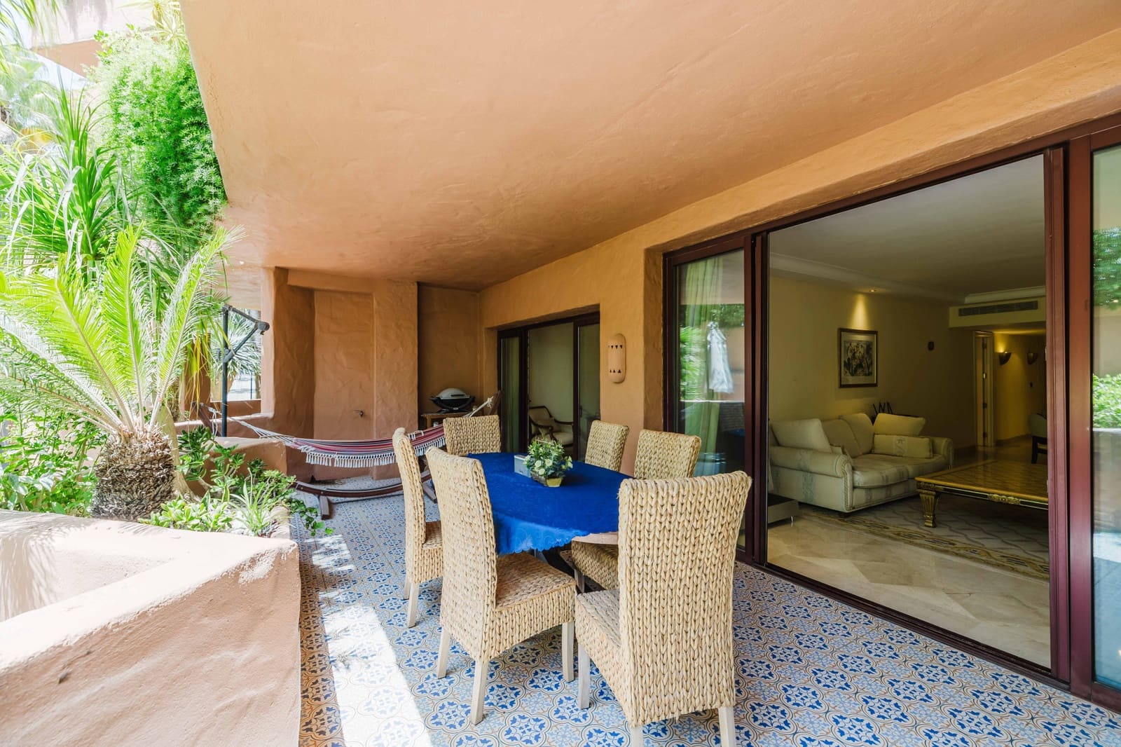 2 camera da letto Appartamento in vendita in Estepona con piscina - 1.100.000 € (Rif: 10057175)