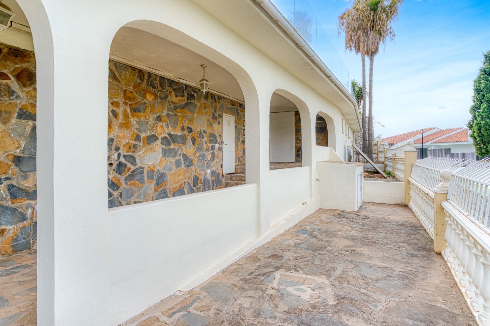 5 camera da letto Villa in vendita in El Chaparral con piscina garage - 2.450.000 € (Rif: 10136418)