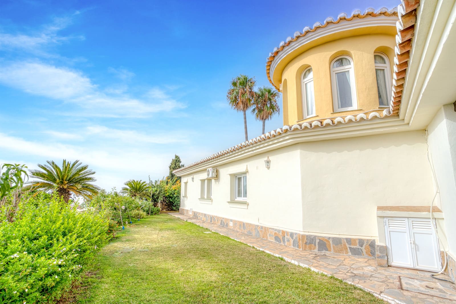5 camera da letto Villa in vendita in El Chaparral con piscina garage - 2.450.000 € (Rif: 10136418)