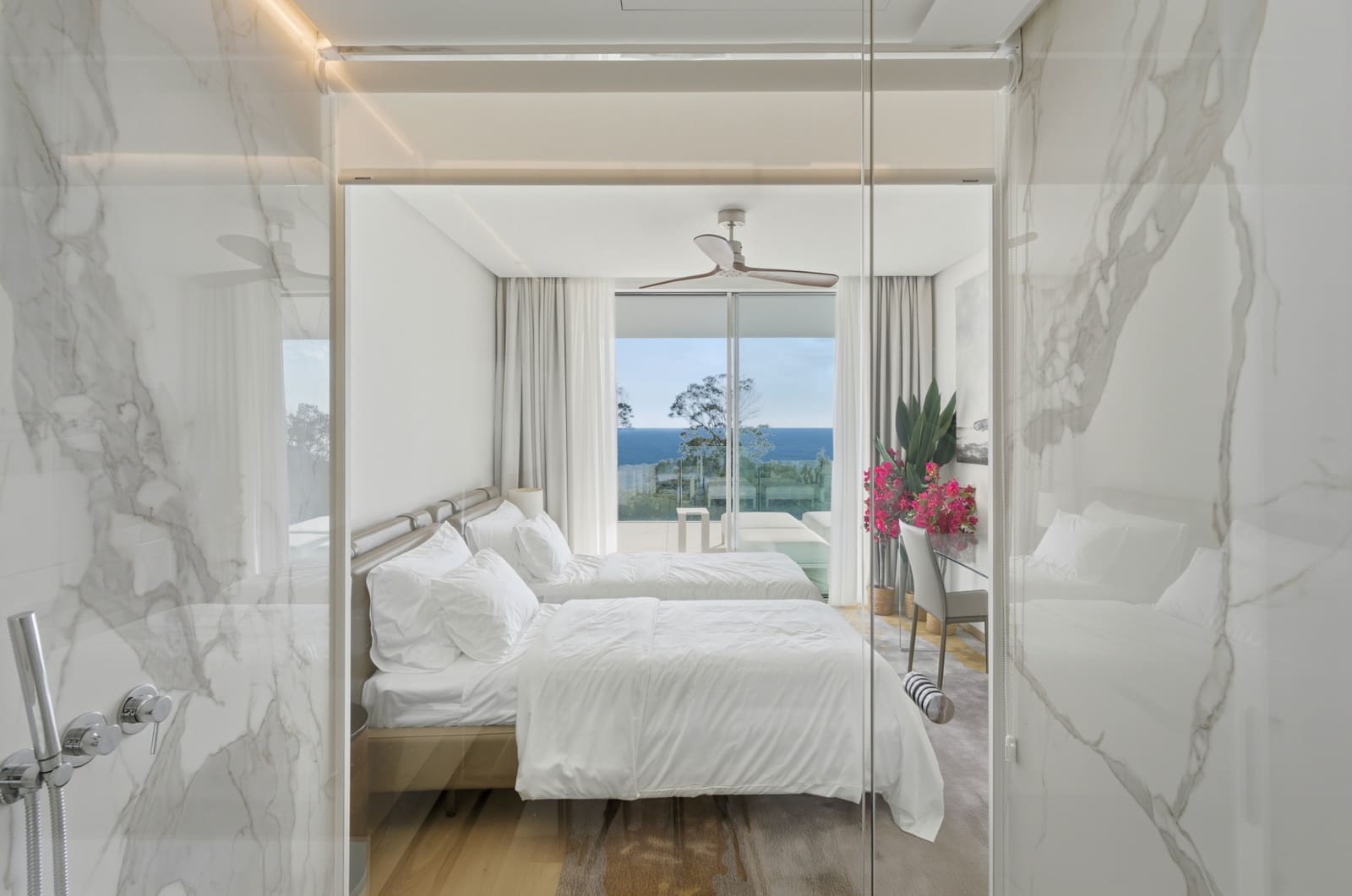 2 slaapkamer Appartement te koop in Marbella met zwembad garage - € 1.395.000 (Ref: 10163340)