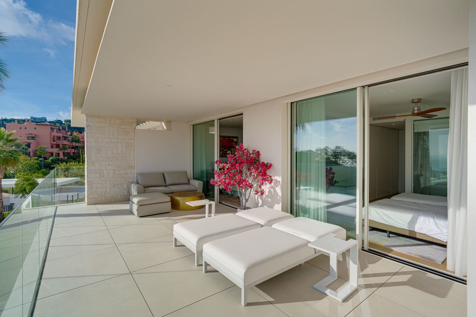 2 slaapkamer Appartement te koop in Marbella met zwembad garage - € 1.395.000 (Ref: 10163340)