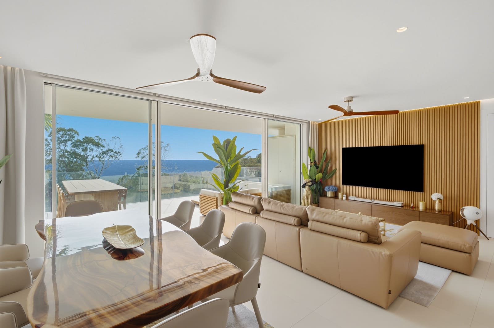 2 slaapkamer Appartement te koop in Marbella met zwembad garage - € 1.395.000 (Ref: 10163340)