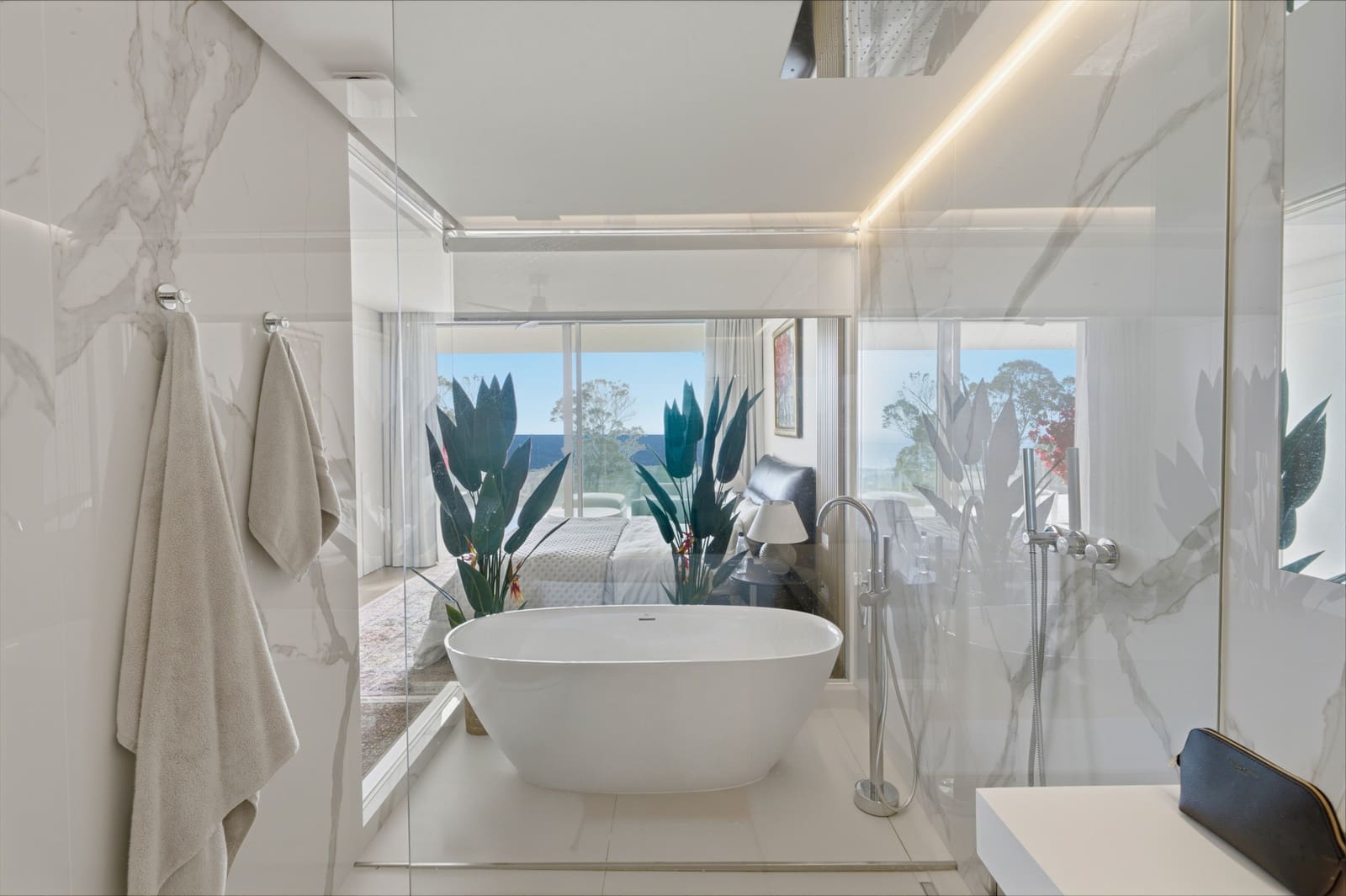 2 slaapkamer Appartement te koop in Marbella met zwembad garage - € 1.395.000 (Ref: 10163340)