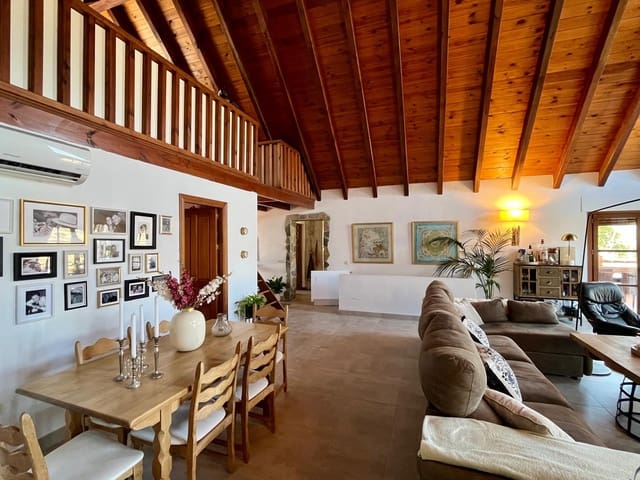 5 soveværelse Villa til salg i La Cala de Mijas, Mijas med swimmingpool garage - € 1.450.000 (Ref: 10163816)