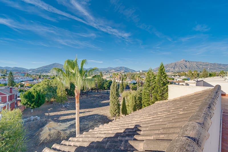 2 soverom Leilighet til salgs i San Pedro de Alcantara med svømmebasseng garasje - € 585 000 (Ref: 10170223)