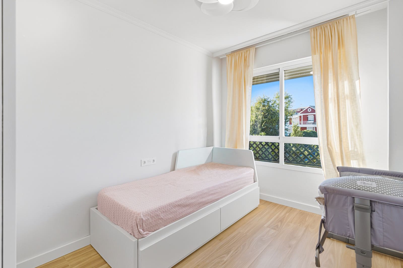 2 soverom Leilighet til salgs i San Pedro de Alcantara med svømmebasseng garasje - € 585 000 (Ref: 10170223)