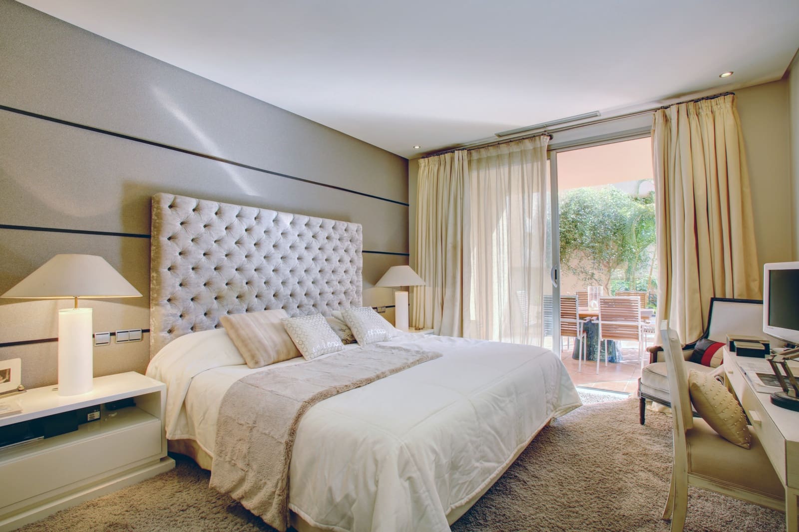 3 makuuhuone Huoneisto myytävänä paikassa Marbella mukana uima-altaan - 1 575 000 € (Ref: 5104250)