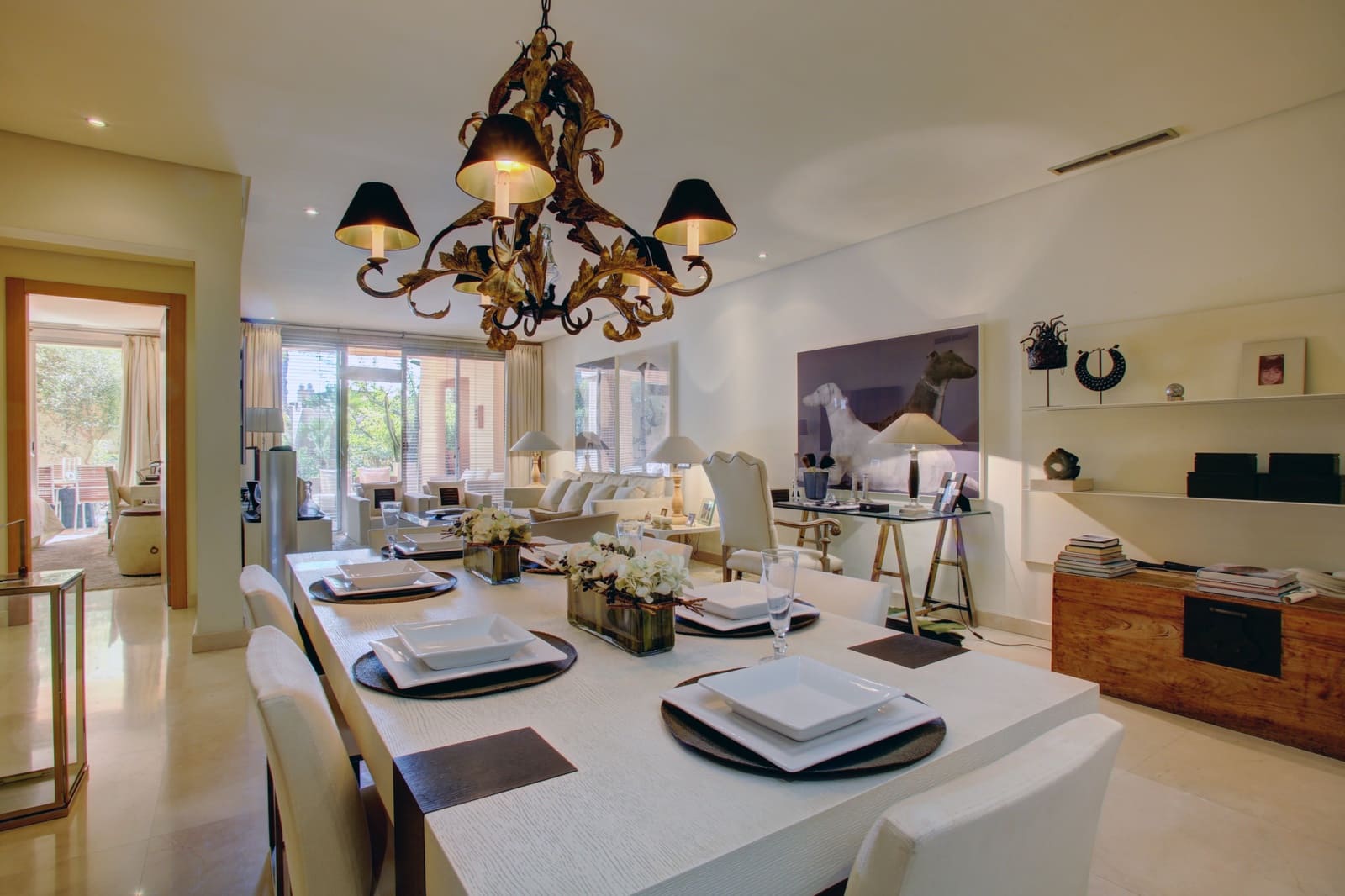 3 makuuhuone Huoneisto myytävänä paikassa Marbella mukana uima-altaan - 1 575 000 € (Ref: 5104250)