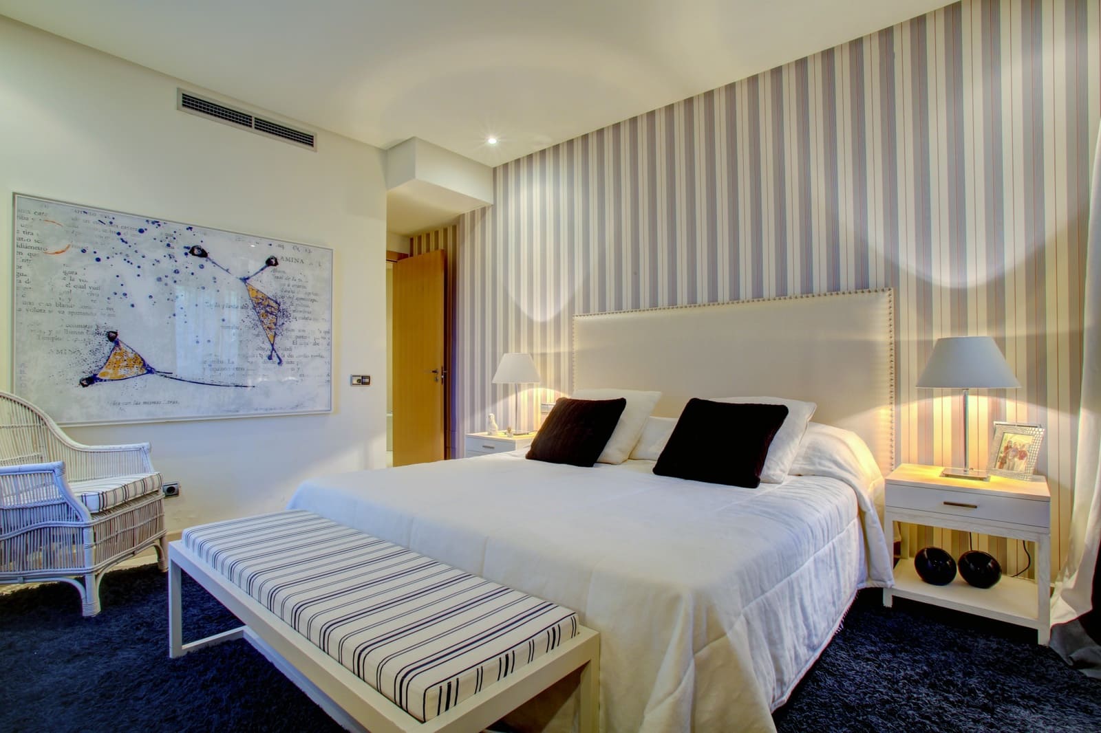 3 makuuhuone Huoneisto myytävänä paikassa Marbella mukana uima-altaan - 1 575 000 € (Ref: 5104250)