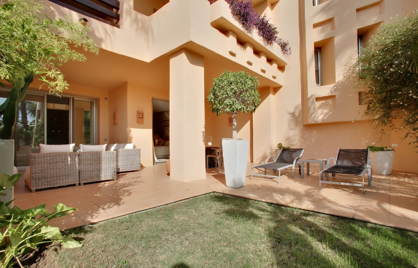 3 makuuhuone Huoneisto myytävänä paikassa Marbella mukana uima-altaan - 1 575 000 € (Ref: 5104250)