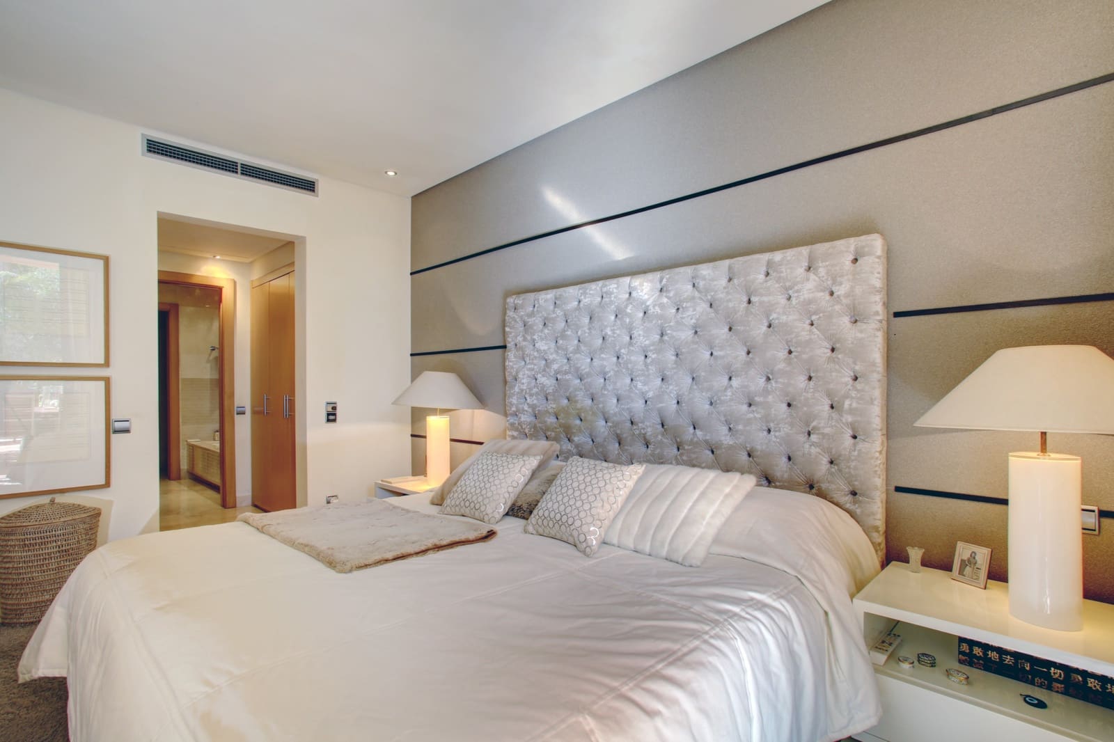 3 makuuhuone Huoneisto myytävänä paikassa Marbella mukana uima-altaan - 1 575 000 € (Ref: 5104250)