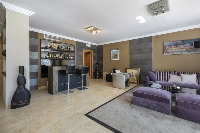 4 sypialnia Apartament na sprzedaż w Marbella z basenem garażem - 2 500 000 € (Ref: 7364484)