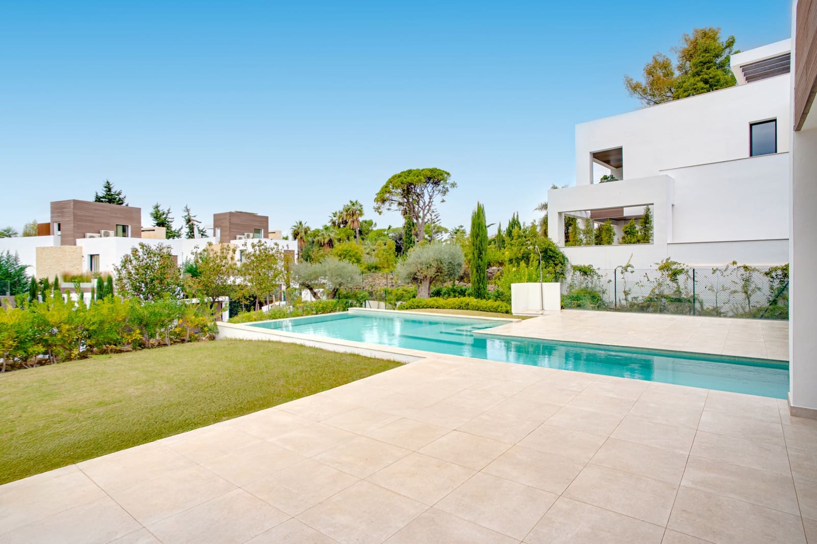 Chalet de 4 habitaciones en Golden Mile en venta con piscina garaje - 4.500.000 € (Ref: 7364527)