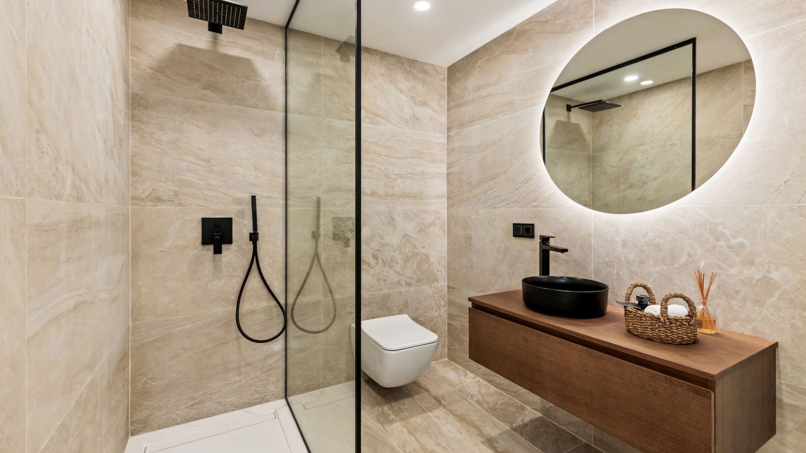 5 bedroom Villa for sale in Monte Halcones with pool garage - € 4,900,000 (Ref: 7658309)