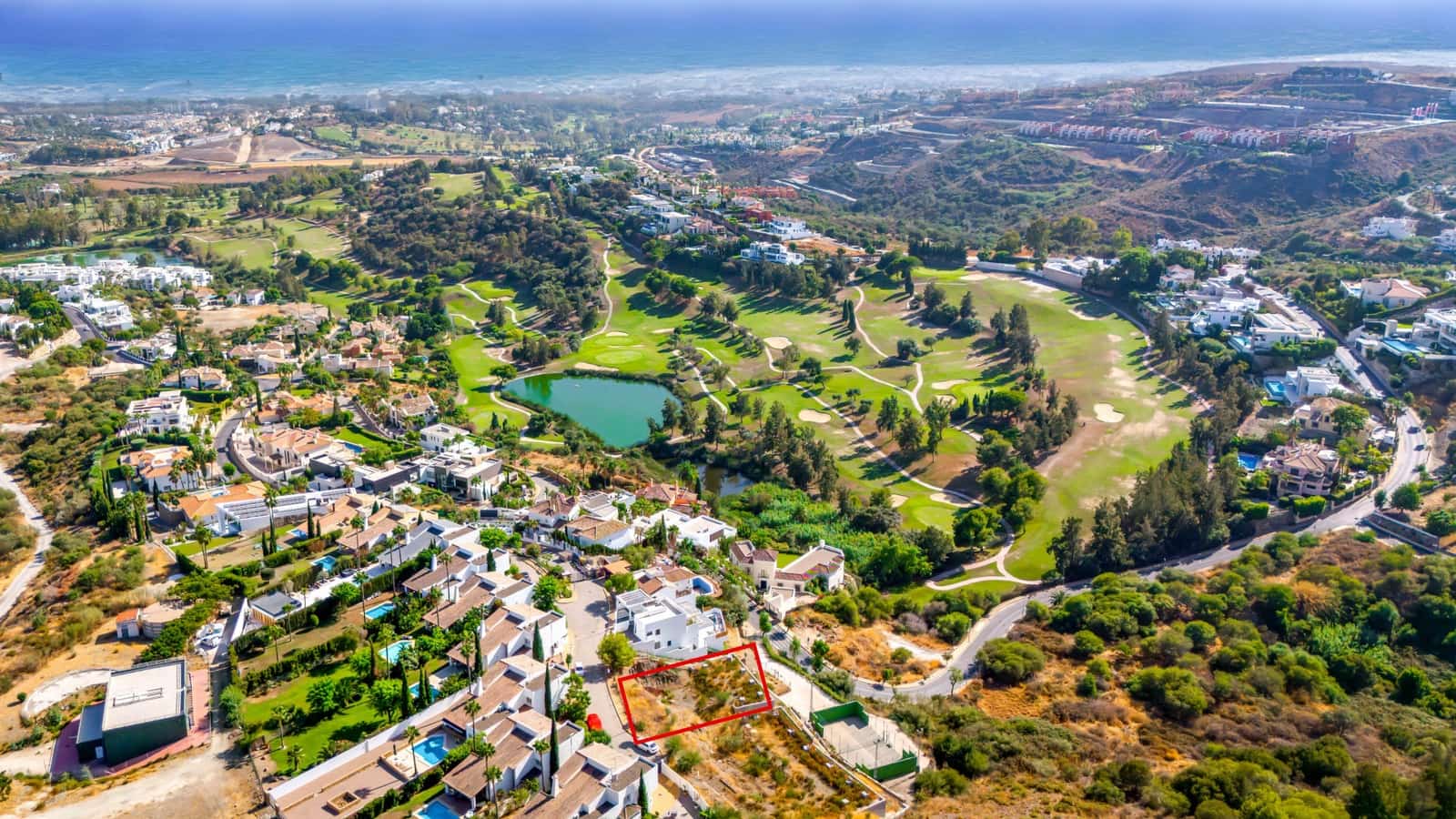 Building Plot for sale in Benahavis - € 375,000 (Ref: 8488427)