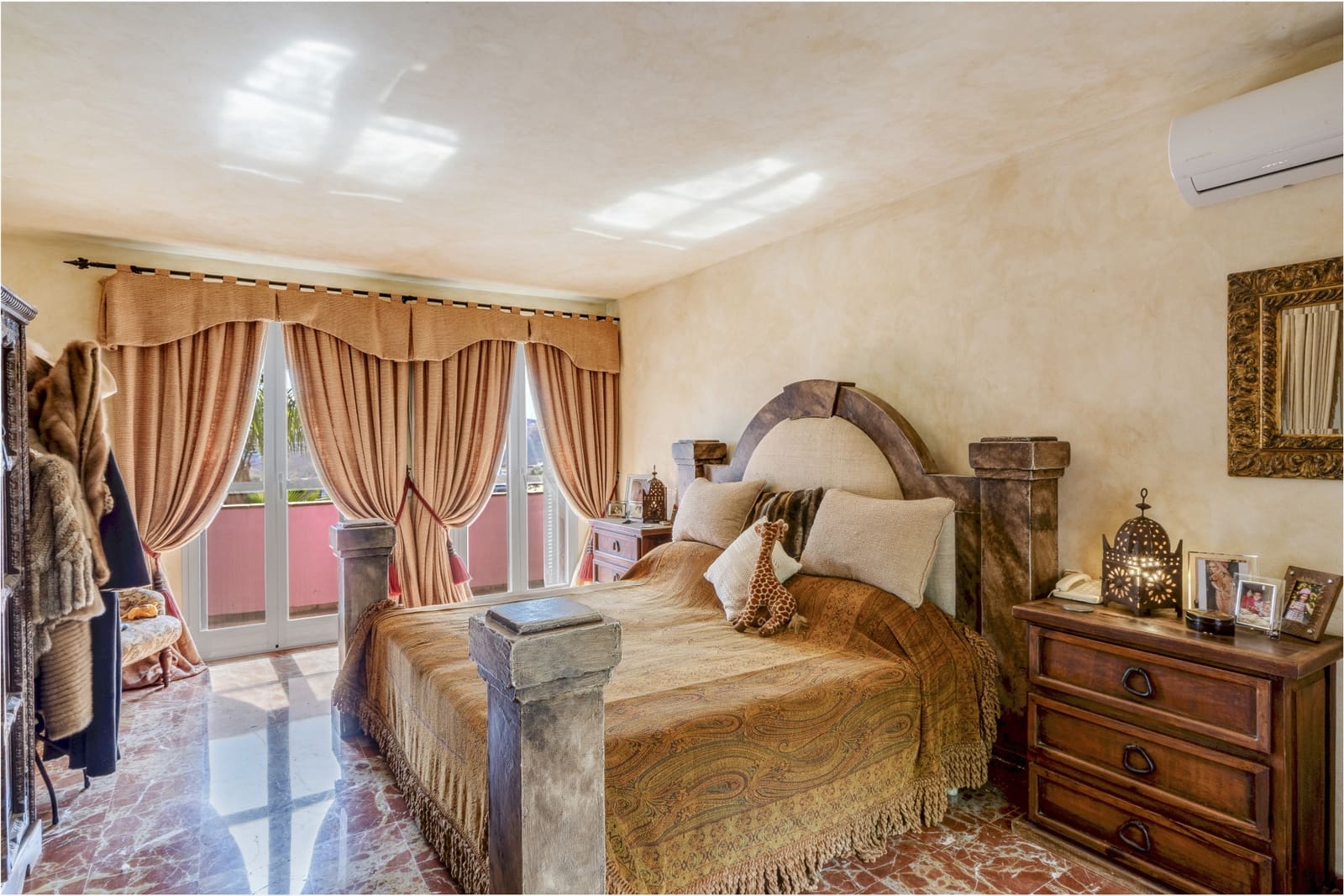 5 chambre Villa/Maison à vendre à Benahavis avec piscine garage - 5 250 000 € (Ref: 8491474)