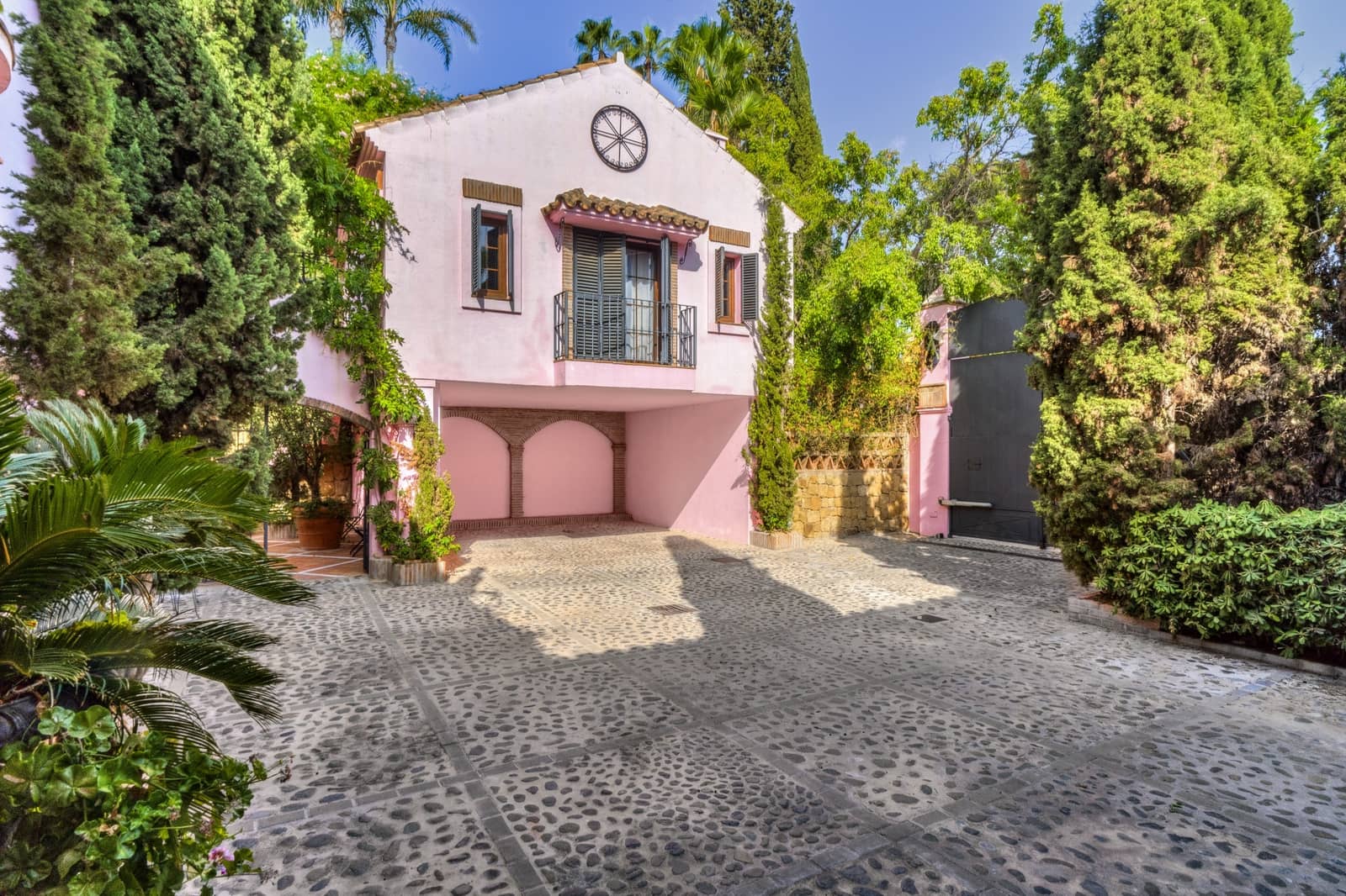 5 chambre Villa/Maison à vendre à Benahavis avec piscine garage - 5 250 000 € (Ref: 8491474)