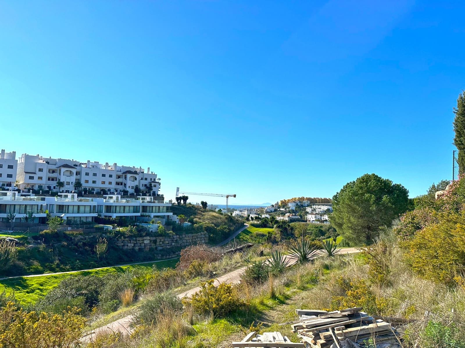 Terrain à Bâtir à vendre à Estepona - 545 000 € (Ref: 8510691)