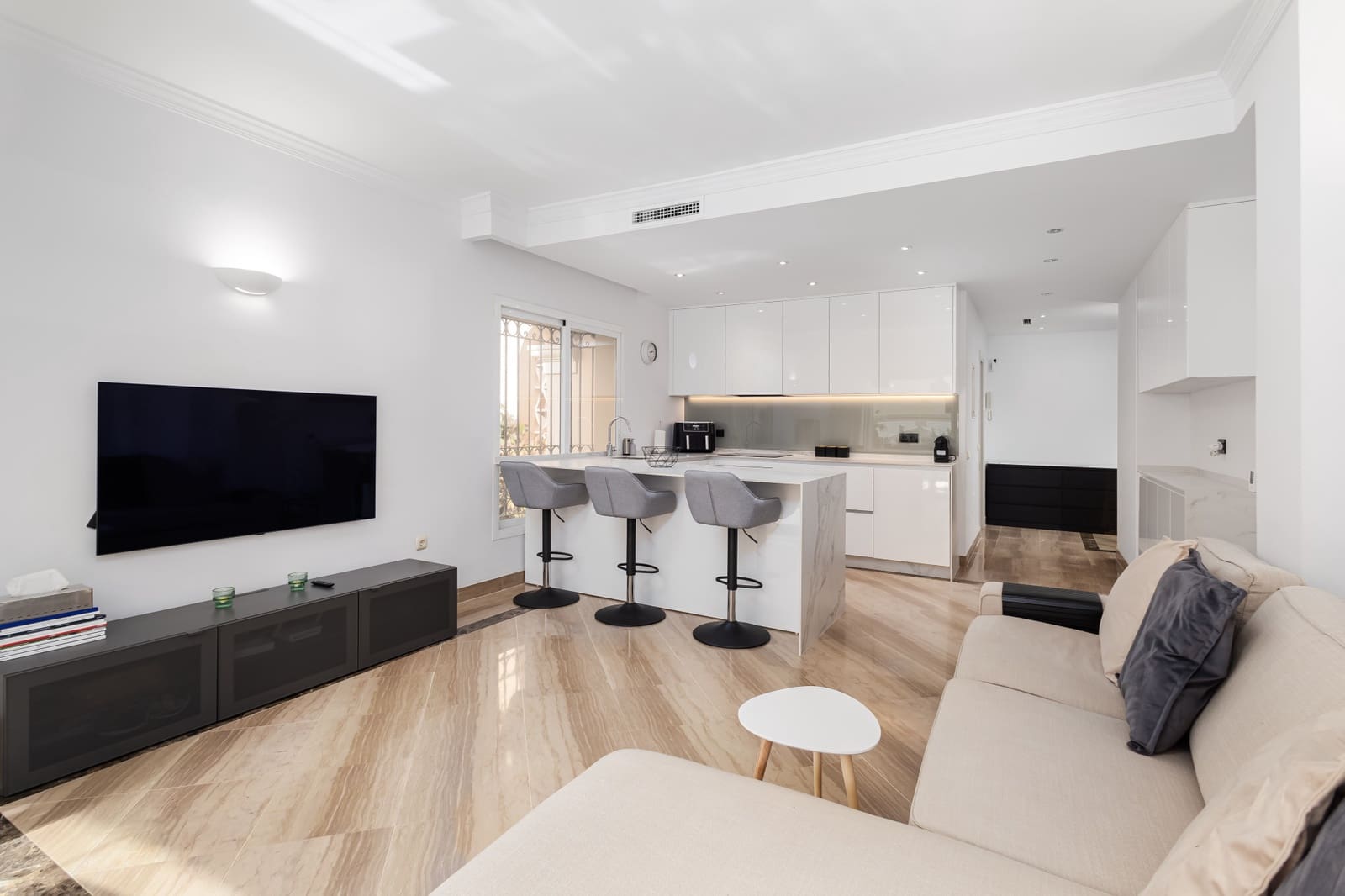 3 soveværelse Lejlighed til salg i Marbella med swimmingpool garage - € 649.000 (Ref: 8655394)