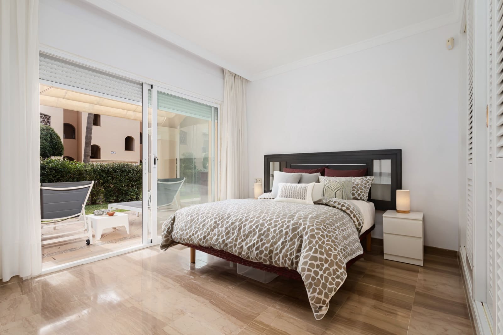 3 soveværelse Lejlighed til salg i Marbella med swimmingpool garage - € 649.000 (Ref: 8655394)