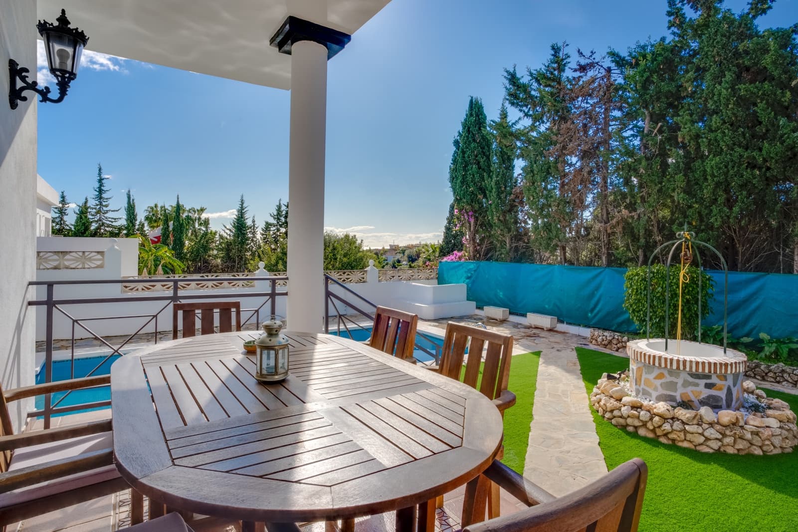 5 bedroom Villa for sale in Marbella with pool garage - € 2,245,000 (Ref: 8785771)
