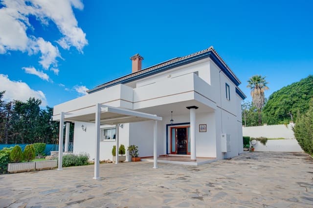 5 makuuhuone Huvila myytävänä paikassa Marbella mukana uima-altaan 
autotalli - 2 245 000 € (Ref: 8785771)