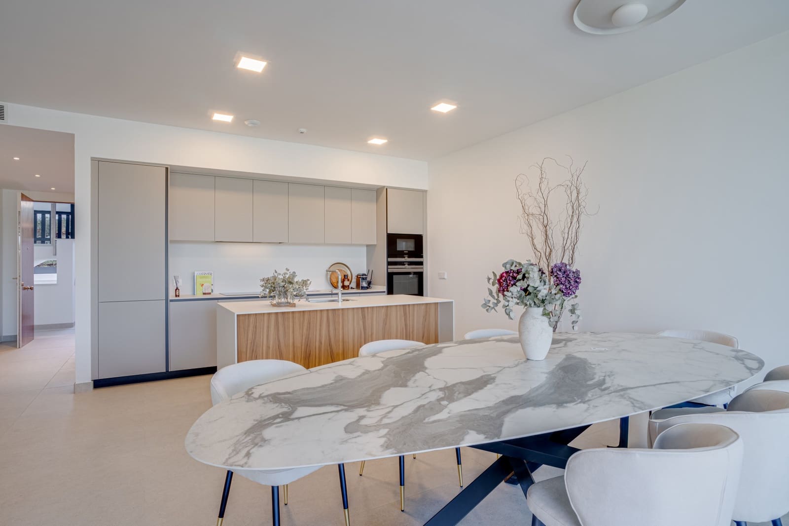 3 slaapkamer Appartement te koop in Marbella met zwembad garage - € 1.150.000 (Ref: 8821108)