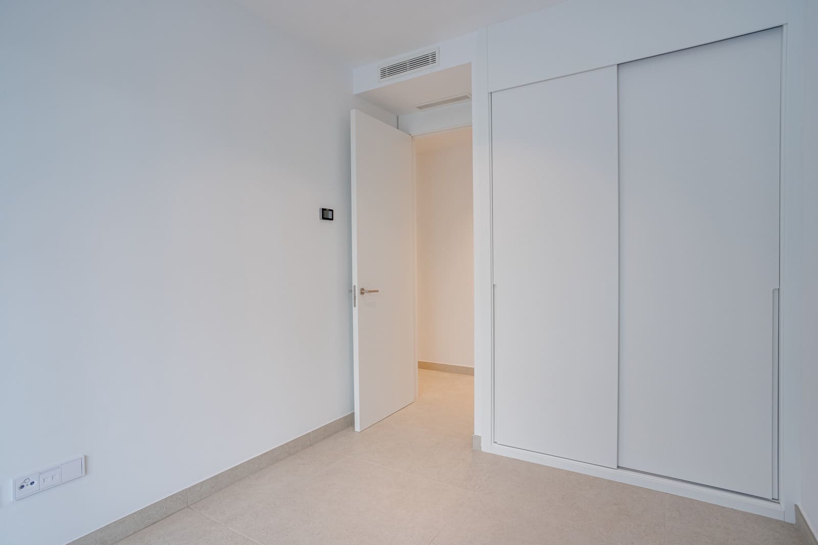 Apartamento de 3 habitaciones en Marbella en venta con piscina garaje - 1.150.000 € (Ref: 8821108)
