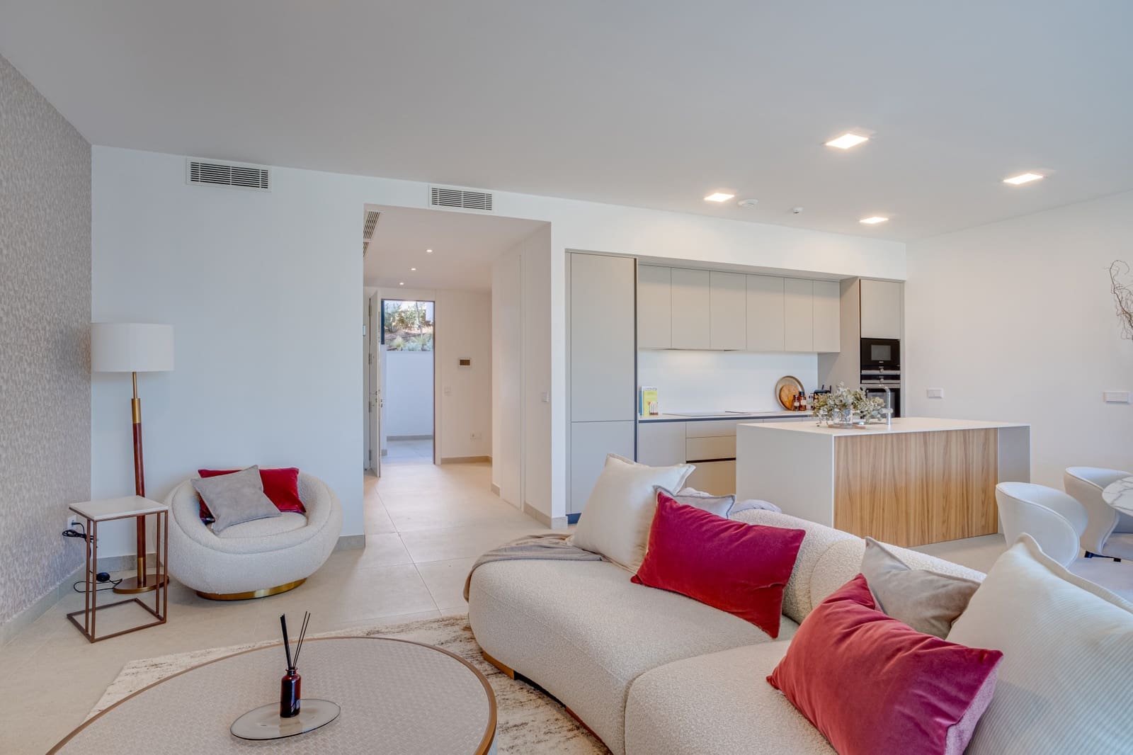 Apartamento de 3 habitaciones en Marbella en venta con piscina garaje - 1.150.000 € (Ref: 8821108)