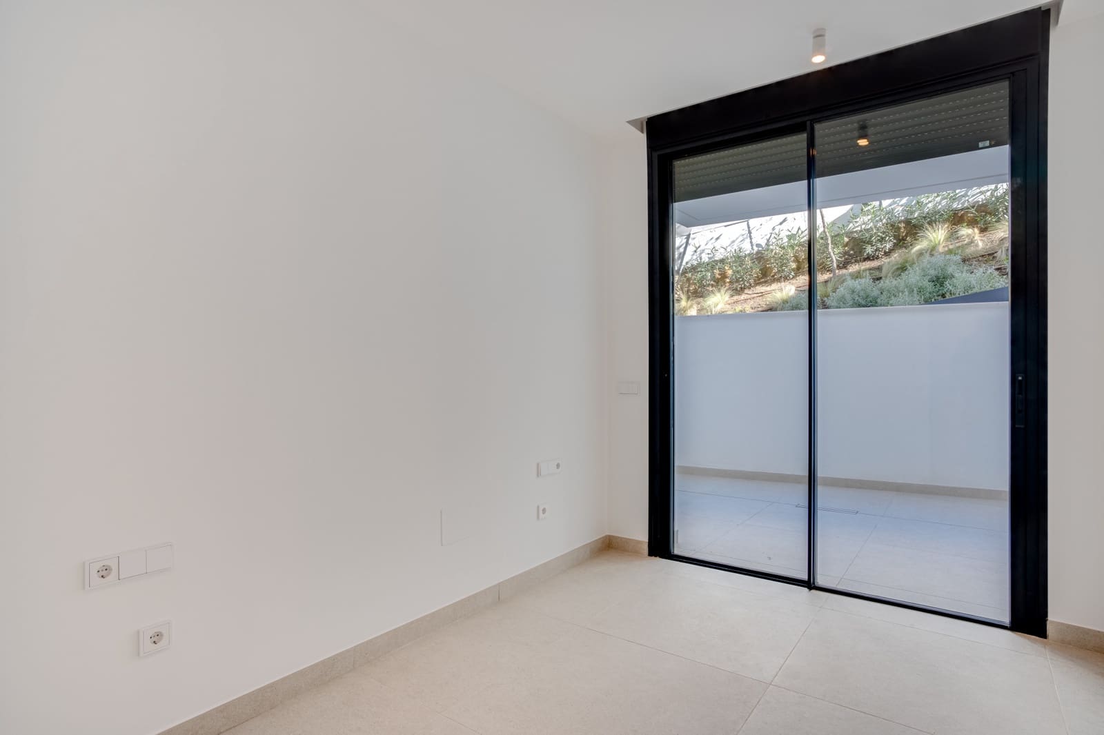 Apartamento de 3 habitaciones en Marbella en venta con piscina garaje - 1.150.000 € (Ref: 8821108)