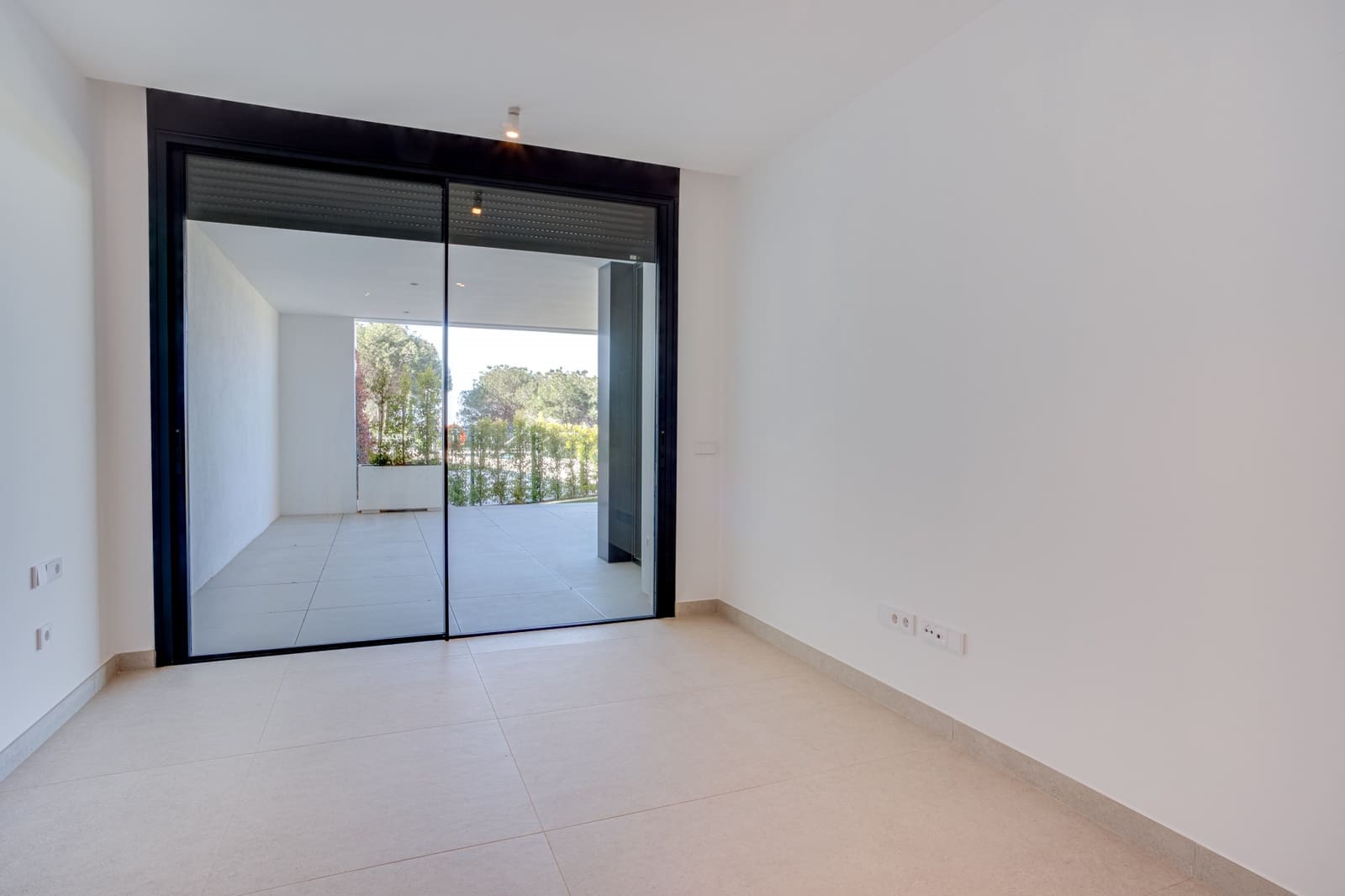 Apartamento de 3 habitaciones en Marbella en venta con piscina garaje - 1.150.000 € (Ref: 8821108)