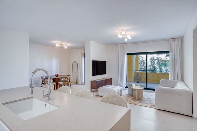 4 slaapkamer Appartement te koop in San Pedro de Alcantara, Marbella met zwembad garage - € 695.000 (Ref: 8883836)