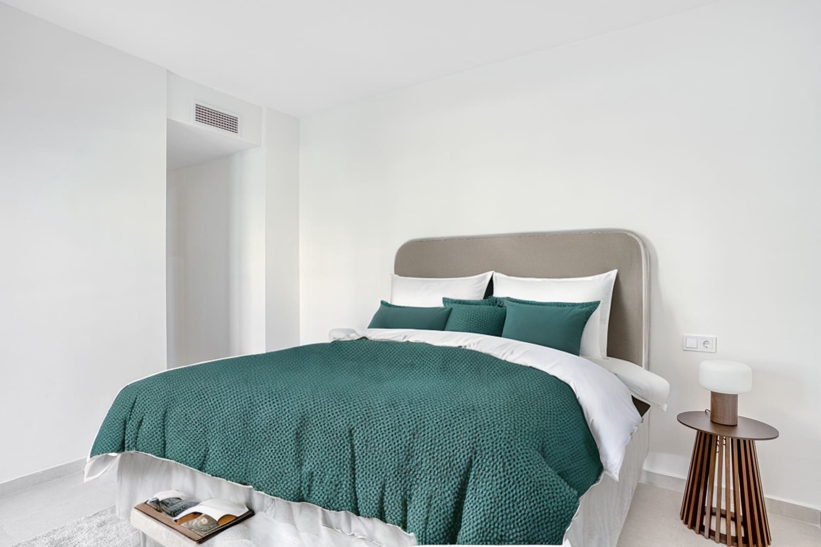 4 sypialnia Apartament na sprzedaż w San Pedro de Alcantara z basenem garażem - 695 000 € (Ref: 8883836)