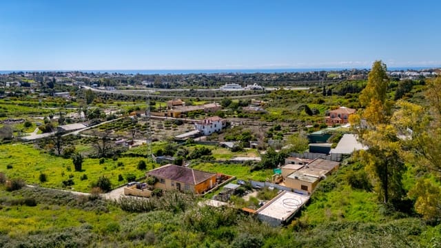 Terrain à Bâtir à vendre à Los Arqueros, Benahavís - 500 000 € (Ref: 8924882)
